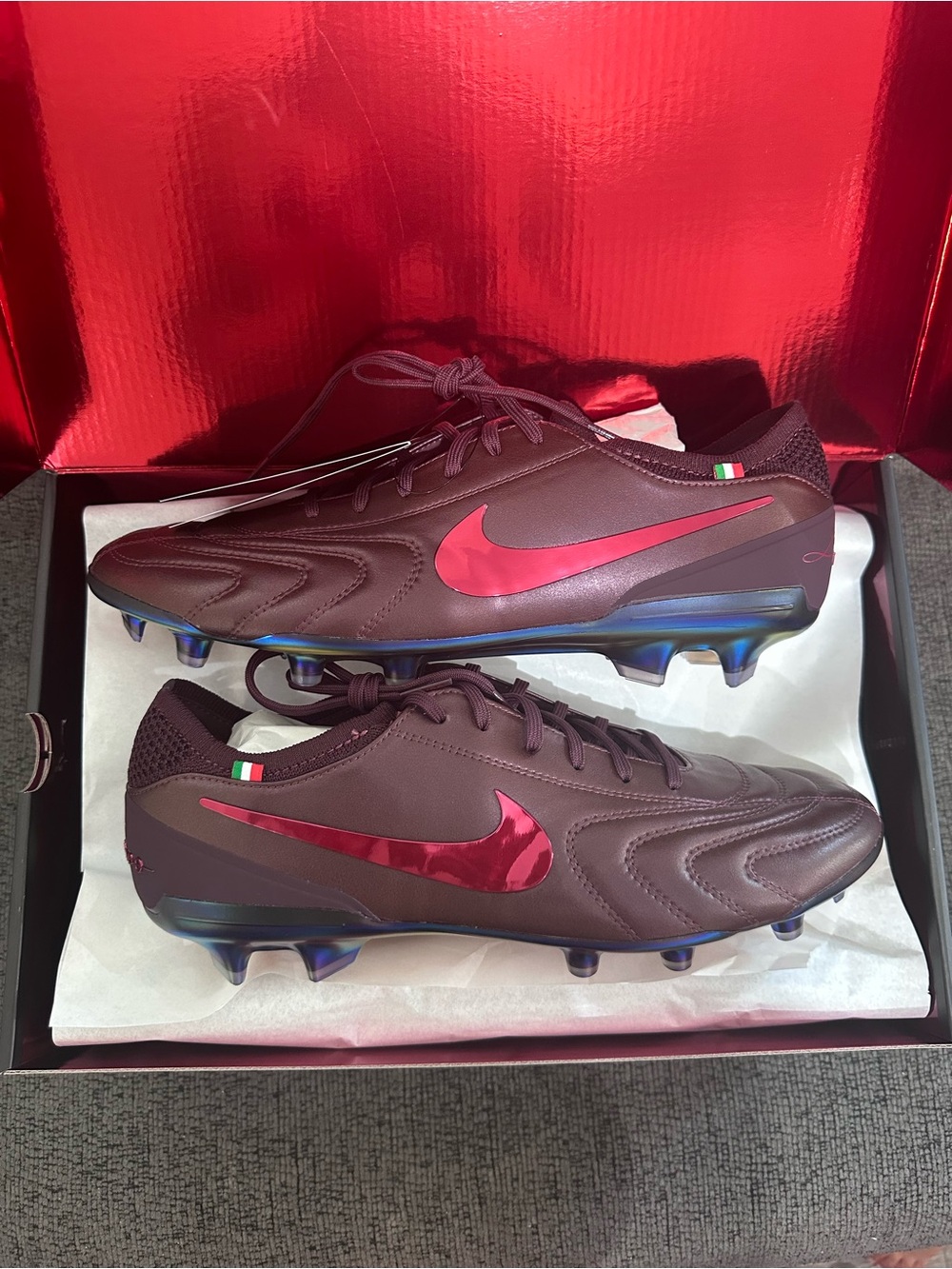 Nike Tiempo Legend 10 Elite Luxe FG Soccer Cleats